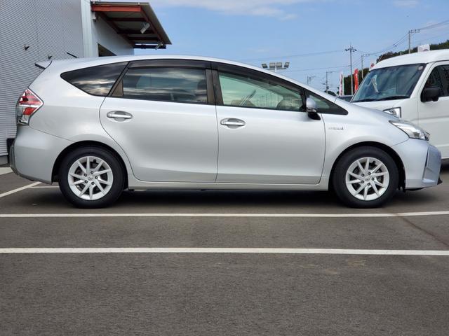 TOYOTA PRIUS ALPHA S