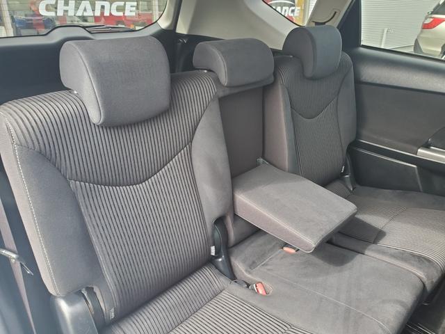 TOYOTA PRIUS ALPHA S