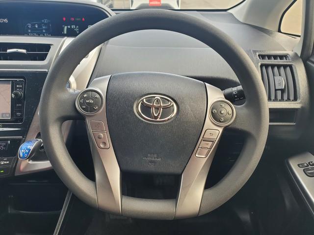 TOYOTA PRIUS ALPHA S