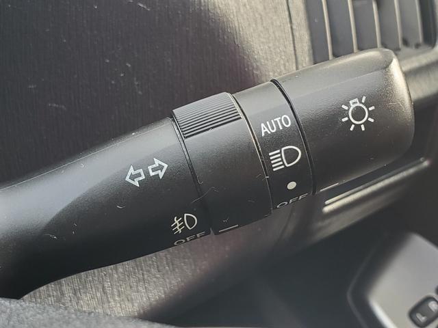 TOYOTA PRIUS ALPHA S