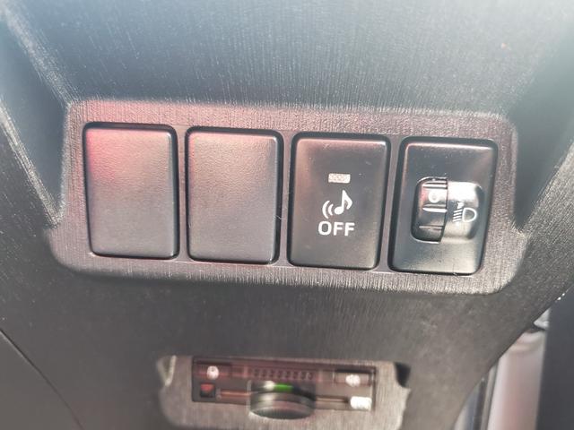 TOYOTA PRIUS ALPHA S