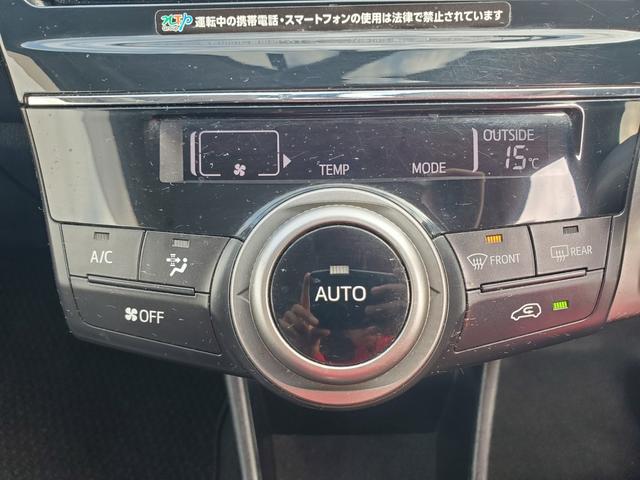 TOYOTA PRIUS ALPHA S