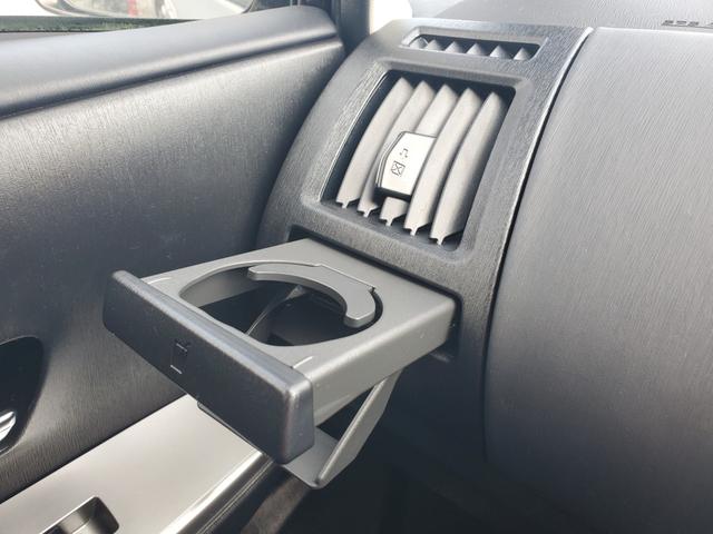 TOYOTA PRIUS ALPHA S