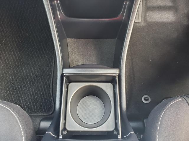 TOYOTA PRIUS ALPHA S