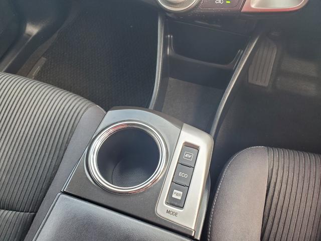 TOYOTA PRIUS ALPHA S