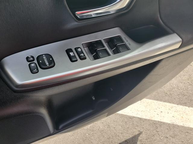 TOYOTA PRIUS ALPHA S