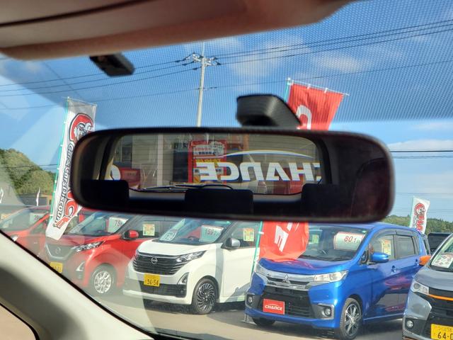 TOYOTA PRIUS ALPHA S