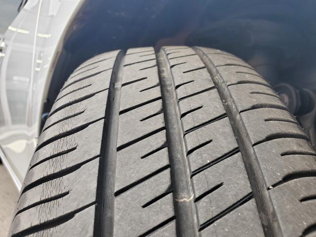 TOYOTA PRIUS ALPHA S