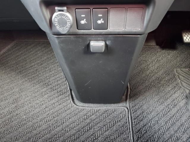 ルーミー カスタムＧ　ナビ　ワンセグ　バックカメラ　ＥＴＣ　Ｂｌｕｅｔｏｏｔｈ　ＣＤ　両側電動スライドドア　クルーズコントロール　アイドリングストップ　コーナーセンサー　シートヒーター　純正１４インチＡＷ　スマートキー（40枚目）