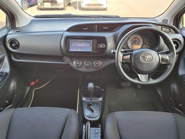 TOYOTA VITZ 1.0F LED EDITION