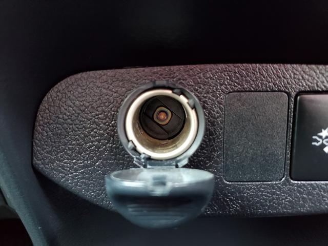 TOYOTA VITZ 1.0F LED EDITION