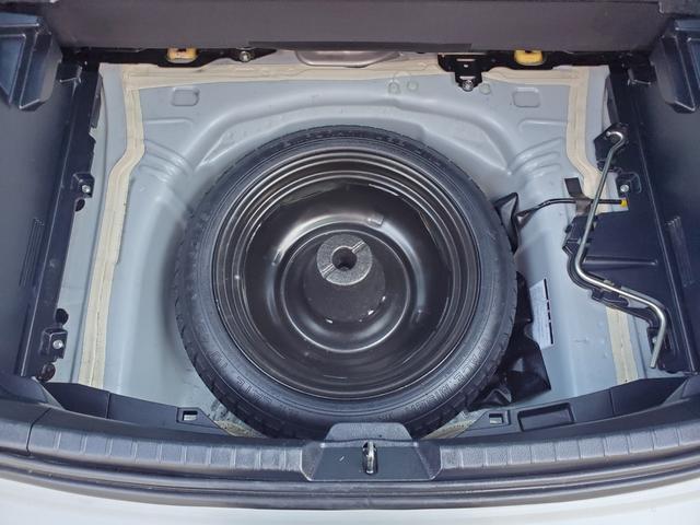 TOYOTA VITZ 1.0F LED EDITION