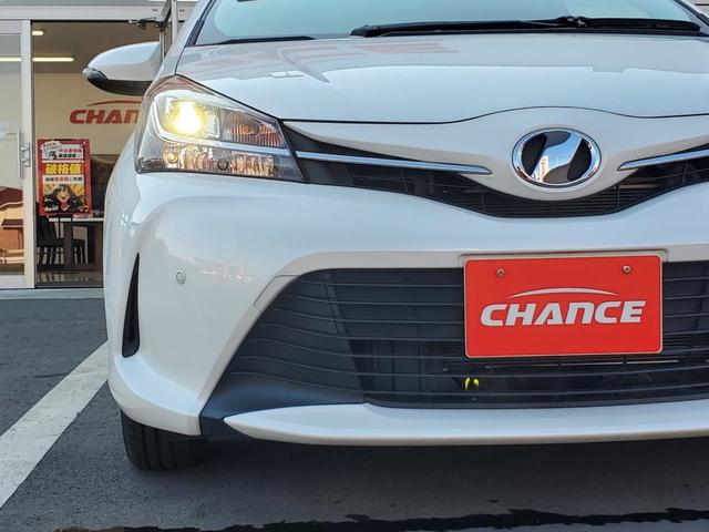 TOYOTA VITZ 1.0F LED EDITION