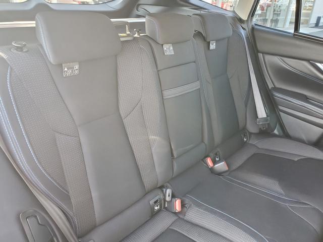 レヴォーグ ＧＴ－Ｈ　ナビ　フルセグ　バックカメラ　ＥＴＣ　Ｂｌｕｅｔｏｏｔｈ接続　クルーズコントロール　ドラレコ前後　ＬＥＤヘッドライト　シートヒーター　パワーバックドア　純正１８インチＡＷ　スマートキー（14枚目）