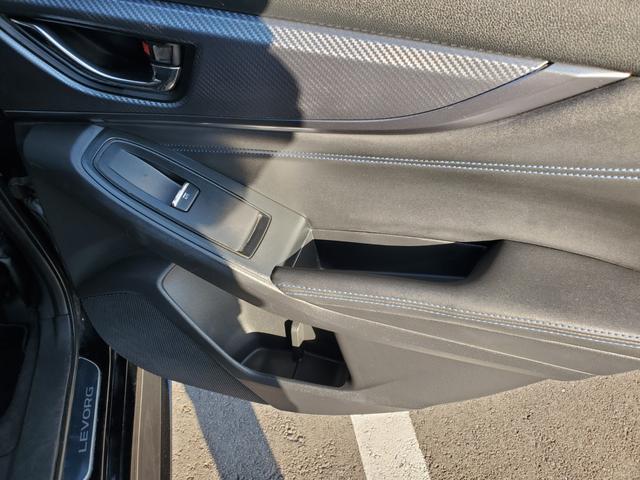 レヴォーグ ＧＴ－Ｈ　ナビ　フルセグ　バックカメラ　ＥＴＣ　Ｂｌｕｅｔｏｏｔｈ接続　クルーズコントロール　ドラレコ前後　ＬＥＤヘッドライト　シートヒーター　パワーバックドア　純正１８インチＡＷ　スマートキー（55枚目）