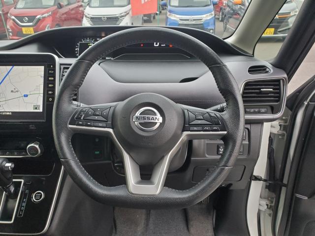 セレナ ハイウェイスターＶ　ナビ　フルセグ　バックカメラ　ＥＴＣ　Ｂｌｕｅｔｏｏｔｈ　ＣＤ／ＤＶＤ　Ｂｌｕ－ｒａｙ　ドラレコ前　両側電動スライドドア　後席モニター　クルーズコントロール　アイドリングストップ　ＬＥＤヘッドライト（17枚目）