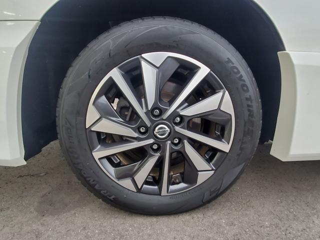 セレナ ハイウェイスターＶ　ナビ　フルセグ　バックカメラ　ＥＴＣ　Ｂｌｕｅｔｏｏｔｈ　ＣＤ／ＤＶＤ　Ｂｌｕ－ｒａｙ　ドラレコ前　両側電動スライドドア　後席モニター　クルーズコントロール　アイドリングストップ　ＬＥＤヘッドライト（58枚目）