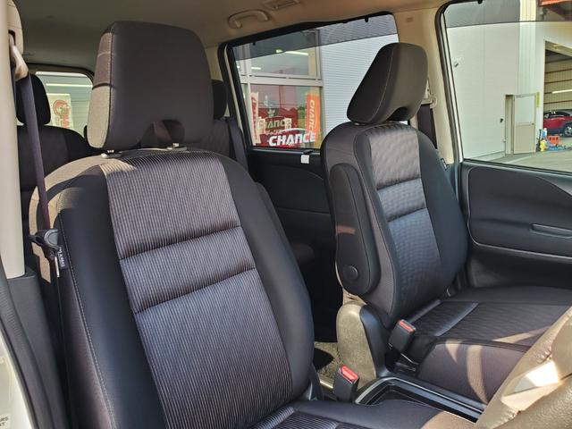 セレナ e-パワー ハイウェイスターV 純正ナビ フルセグTV アラウンドビューモニター CD/DVD ETC 両側パワースライドドア ドライブレコーダー前後 LEDヘッドライト フォグランプ コーナーセンサー プロパイロット(12枚目)