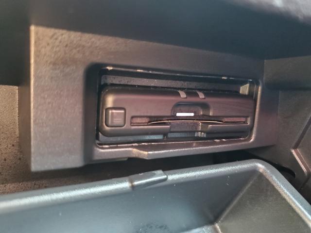 セレナ e-パワー ハイウェイスターV 純正ナビ フルセグTV アラウンドビューモニター CD/DVD ETC 両側パワースライドドア ドライブレコーダー前後 LEDヘッドライト フォグランプ コーナーセンサー プロパイロット(34枚目)