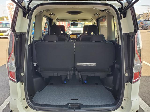 セレナ e-パワー ハイウェイスターV 純正ナビ フルセグTV アラウンドビューモニター CD/DVD ETC 両側パワースライドドア ドライブレコーダー前後 LEDヘッドライト フォグランプ コーナーセンサー プロパイロット(56枚目)