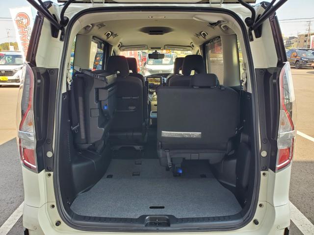 セレナ e-パワー ハイウェイスターV 純正ナビ フルセグTV アラウンドビューモニター CD/DVD ETC 両側パワースライドドア ドライブレコーダー前後 LEDヘッドライト フォグランプ コーナーセンサー プロパイロット(57枚目)