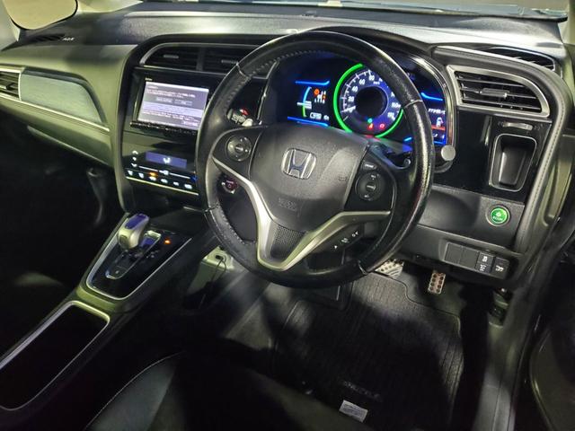 国の規定を受けた自社工場で国家資格を持った整備士が、整備付車検・納車前点検をし快適なカーライフをお届けします。