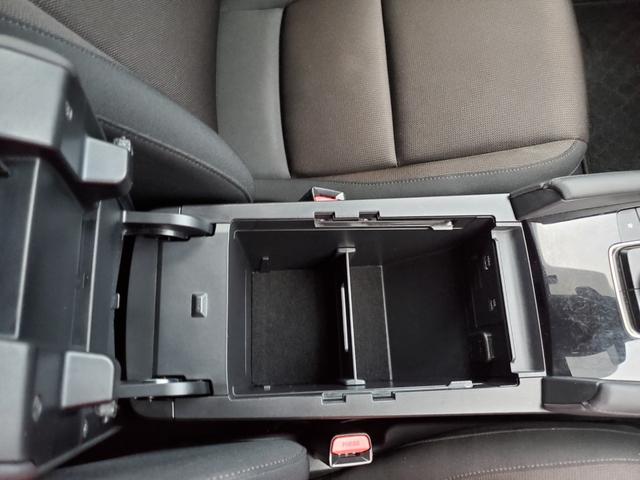 ＭＡＺＤＡ３セダン ２０Ｓプロアクティブ　ナビ　Ｂｌｕｅｔｏｏｔｈ　ＵＳＢ　バックカメラ　ＥＴＣ　クルーズコントロール　コーナーセンサー　オートライト　ＬＥＤヘッドライト　スマートキー　電動格納ミラー　１８インチアルミホイール（34枚目）