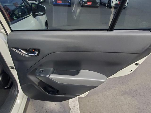 インプレッサ ST ナビ バックカメラ ETC Bluetooth接続 アイドリングストップ クルーズコントロール LEDヘッドライト プリクラッシュブレーキ 純正17インチアルミホイール スマートキー(12枚目)