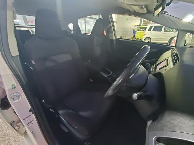 プリウス Sツーリングセレクション・G’s ナビ フルセグ バックカメラ ETC HIDヘッドライト 電動格納ミラー スマートキー(12枚目)