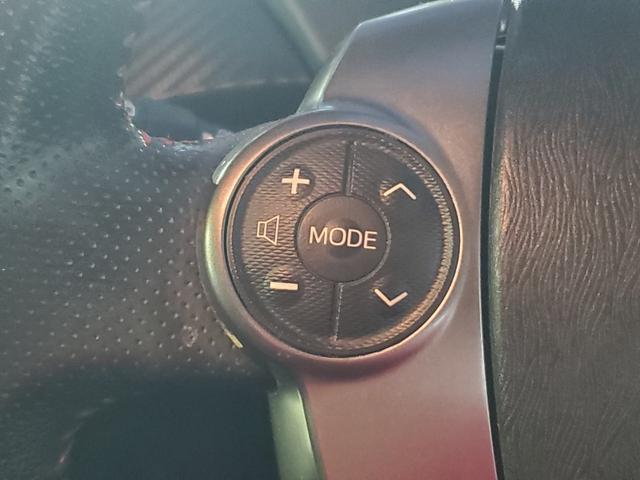 プリウス Sツーリングセレクション・G’s ナビ フルセグ バックカメラ ETC HIDヘッドライト 電動格納ミラー スマートキー(26枚目)