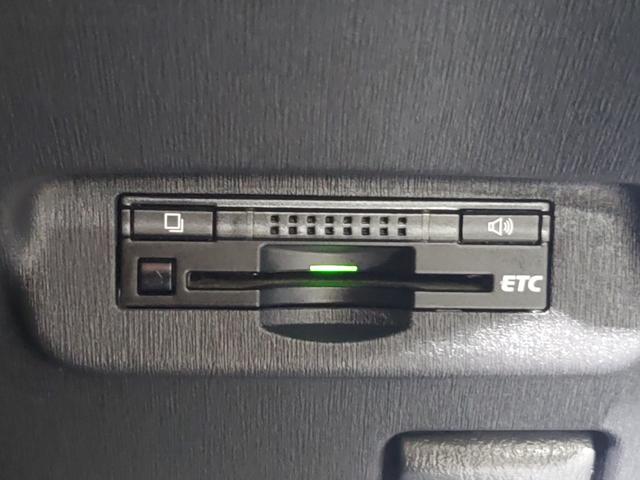 プリウス Sツーリングセレクション・G’s ナビ フルセグ バックカメラ ETC HIDヘッドライト 電動格納ミラー スマートキー(31枚目)