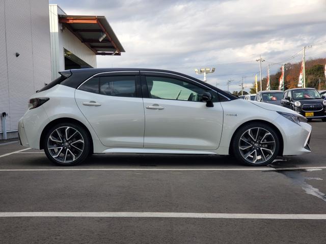 カローラスポーツ ハイブリッドＧ　Ｚ　純正ディスプレイオーディオ　Ｂｌｕｅｔｏｏｔｈ　ＵＳＢ　バックカメラ　ＥＴＣ　クルーズコントロール　前席シートヒーター　ステアリングヒーター　ＬＥＤヘッドライト　　スマートキー（6枚目）