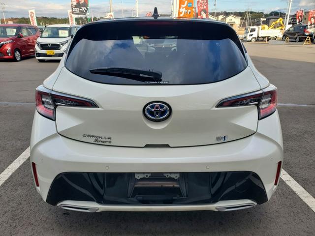 カローラスポーツ ハイブリッドＧ　Ｚ　純正ディスプレイオーディオ　Ｂｌｕｅｔｏｏｔｈ　ＵＳＢ　バックカメラ　ＥＴＣ　クルーズコントロール　前席シートヒーター　ステアリングヒーター　ＬＥＤヘッドライト　　スマートキー（8枚目）