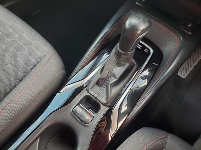 カローラスポーツ ハイブリッドＧ　Ｚ　純正ディスプレイオーディオ　Ｂｌｕｅｔｏｏｔｈ　ＵＳＢ　バックカメラ　ＥＴＣ　クルーズコントロール　前席シートヒーター　ステアリングヒーター　ＬＥＤヘッドライト　　スマートキー（32枚目）