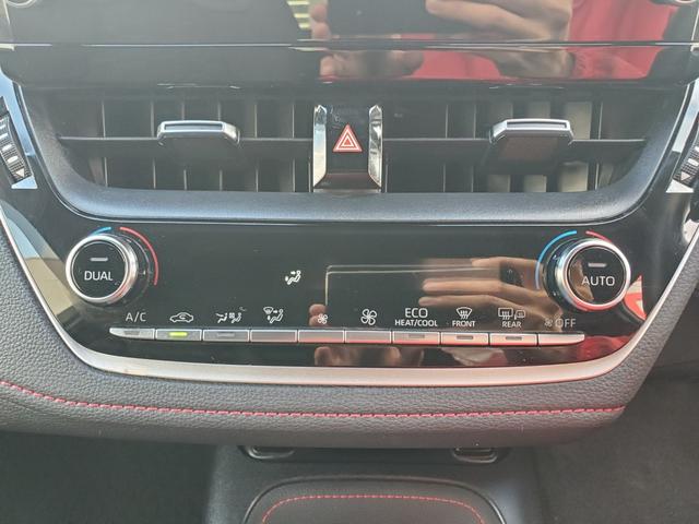 カローラスポーツ ハイブリッドＧ　Ｚ　純正ディスプレイオーディオ　Ｂｌｕｅｔｏｏｔｈ　ＵＳＢ　バックカメラ　ＥＴＣ　クルーズコントロール　前席シートヒーター　ステアリングヒーター　ＬＥＤヘッドライト　　スマートキー（37枚目）