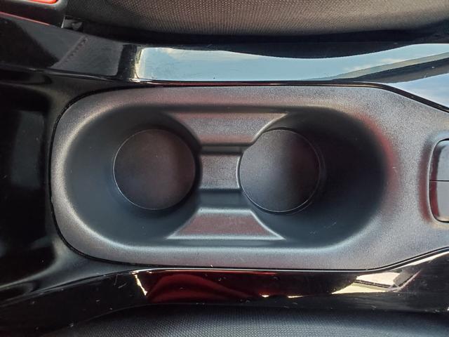 カローラスポーツ ハイブリッドＧ　Ｚ　純正ディスプレイオーディオ　Ｂｌｕｅｔｏｏｔｈ　ＵＳＢ　バックカメラ　ＥＴＣ　クルーズコントロール　前席シートヒーター　ステアリングヒーター　ＬＥＤヘッドライト　　スマートキー（40枚目）