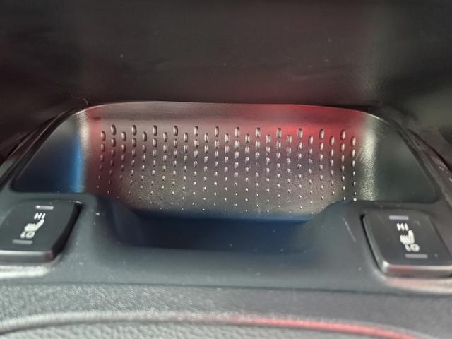 カローラスポーツ ハイブリッドＧ　Ｚ　純正ディスプレイオーディオ　Ｂｌｕｅｔｏｏｔｈ　ＵＳＢ　バックカメラ　ＥＴＣ　クルーズコントロール　前席シートヒーター　ステアリングヒーター　ＬＥＤヘッドライト　　スマートキー（41枚目）