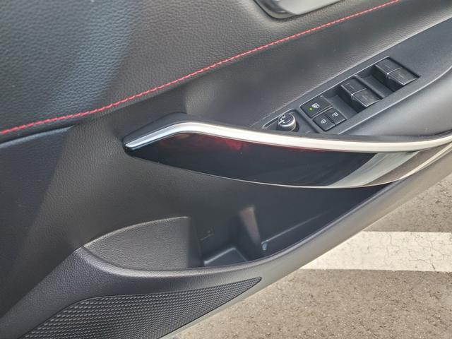 カローラスポーツ ハイブリッドＧ　Ｚ　純正ディスプレイオーディオ　Ｂｌｕｅｔｏｏｔｈ　ＵＳＢ　バックカメラ　ＥＴＣ　クルーズコントロール　前席シートヒーター　ステアリングヒーター　ＬＥＤヘッドライト　　スマートキー（42枚目）