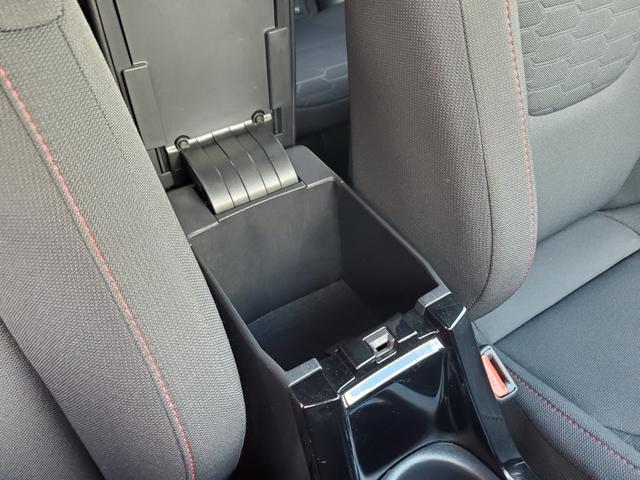 カローラスポーツ ハイブリッドＧ　Ｚ　純正ディスプレイオーディオ　Ｂｌｕｅｔｏｏｔｈ　ＵＳＢ　バックカメラ　ＥＴＣ　クルーズコントロール　前席シートヒーター　ステアリングヒーター　ＬＥＤヘッドライト　　スマートキー（44枚目）