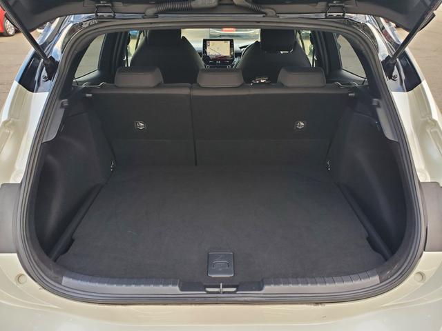 カローラスポーツ ハイブリッドＧ　Ｚ　純正ディスプレイオーディオ　Ｂｌｕｅｔｏｏｔｈ　ＵＳＢ　バックカメラ　ＥＴＣ　クルーズコントロール　前席シートヒーター　ステアリングヒーター　ＬＥＤヘッドライト　　スマートキー（48枚目）