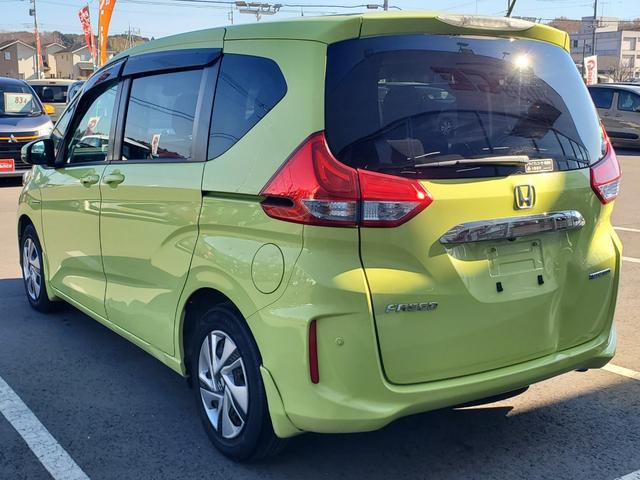 フリードハイブリッド ハイブリッド・Gホンダセンシング ナビ フルセグ CD DVD Bluetooth バックカメラ ETC 両側パワースライドドア クルーズコントロール LEDヘッドライト スマートキー 電動格納ミラー(9枚目)