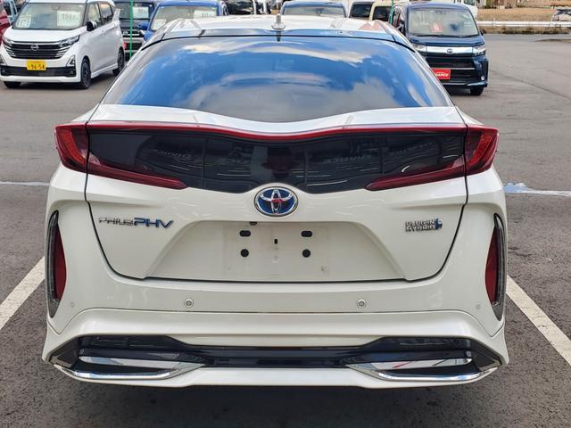 プリウスPHV Sセーフティプラス ナビ フルセグ CD DVD Bluetooth バックカメラ ETC クルーズコントロール 前席シートヒーター ステアリングヒーター 前ドライブレコーダー LEDヘッドライト モデリスタエアロ(8枚目)