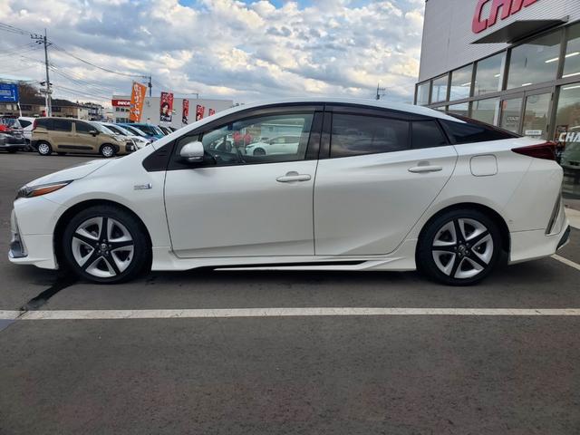 プリウスPHV Sセーフティプラス ナビ フルセグ CD DVD Bluetooth バックカメラ ETC クルーズコントロール 前席シートヒーター ステアリングヒーター 前ドライブレコーダー LEDヘッドライト モデリスタエアロ(10枚目)