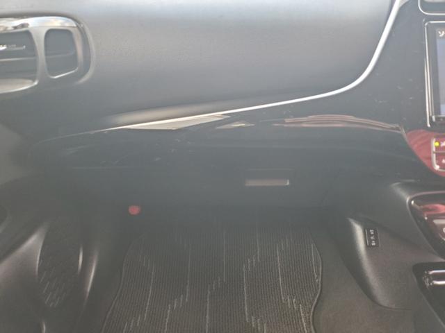 プリウスPHV Sセーフティプラス ナビ フルセグ CD DVD Bluetooth バックカメラ ETC クルーズコントロール 前席シートヒーター ステアリングヒーター 前ドライブレコーダー LEDヘッドライト モデリスタエアロ(41枚目)