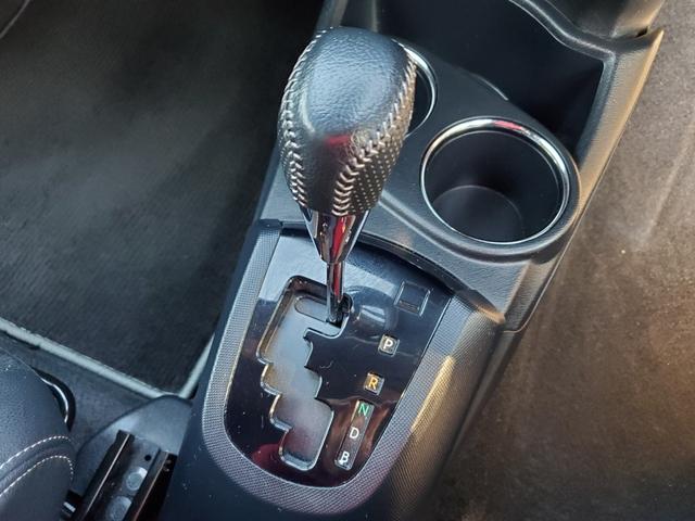 アクア Ｇ　ＧＲスポーツ　雹害車　社外ナビ　バックカメラ　社外アルミ　ドライブレコーダー　ＥＴＣ　ＬＥＤヘッドライト　オートライト　ＵＳＢ　Ｂｌｕｅｔｏｏｔｈ　フルセグＴＶ　ＣＤ　ＤＶＤ　スマートキー　クルコン（32枚目）