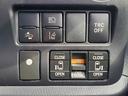 ハイブリッドＺＳ　煌　純正１０インチナビ　フルセグ　ＣＤ　ＤＶＤ　Ｂｌｕｅｔｏｏｔｈ　バックカメラＥＴＣ　両側パワースライドドア　純正１２．８インチフリップダウンモニター　クルーズコントロール　前席シートヒーター　ＬＥＤ（31枚目）