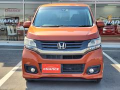 当店でお車をご購入いただき、さらに「有料保証」プランにご加入いただくと、特典としてオイル交換１０回分の無料チケットを差し上げます。 4