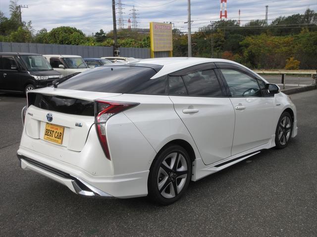 プリウス Ａツーリングセレクション　タイヤ４本新品（2枚目）