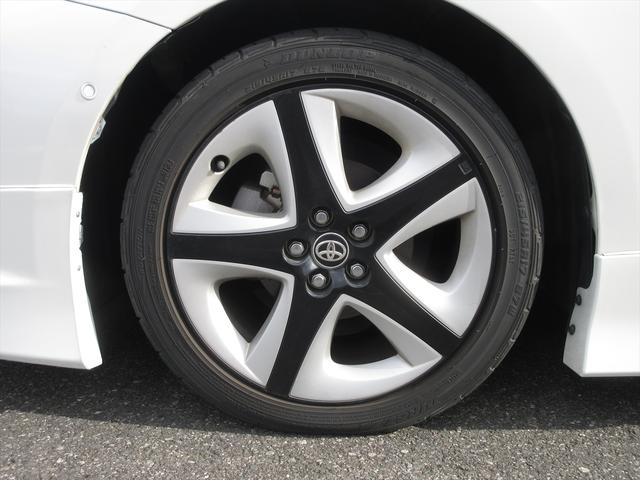プリウス Ａツーリングセレクション　タイヤ４本新品（8枚目）