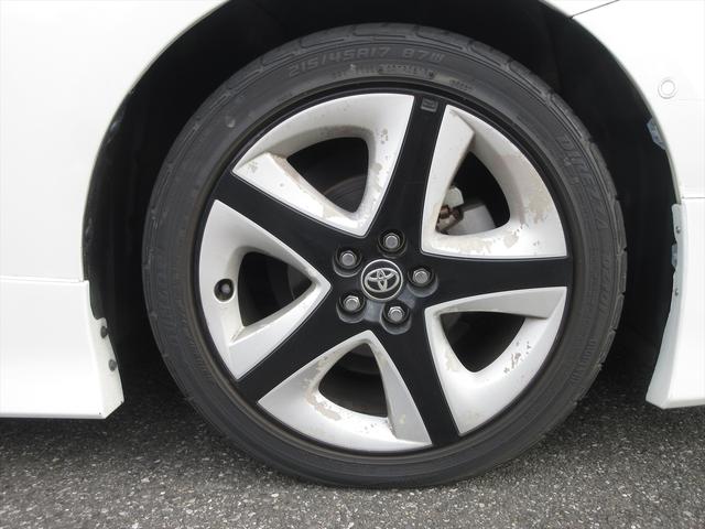 プリウス Ａツーリングセレクション　タイヤ４本新品（9枚目）